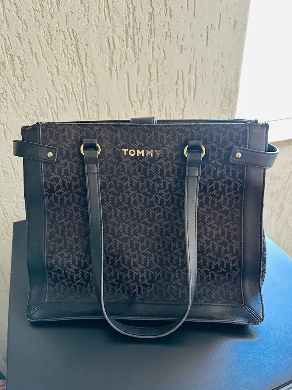 Bolsa tira colo Monograma - Tommy Hilfiger  Preta - Foto 3