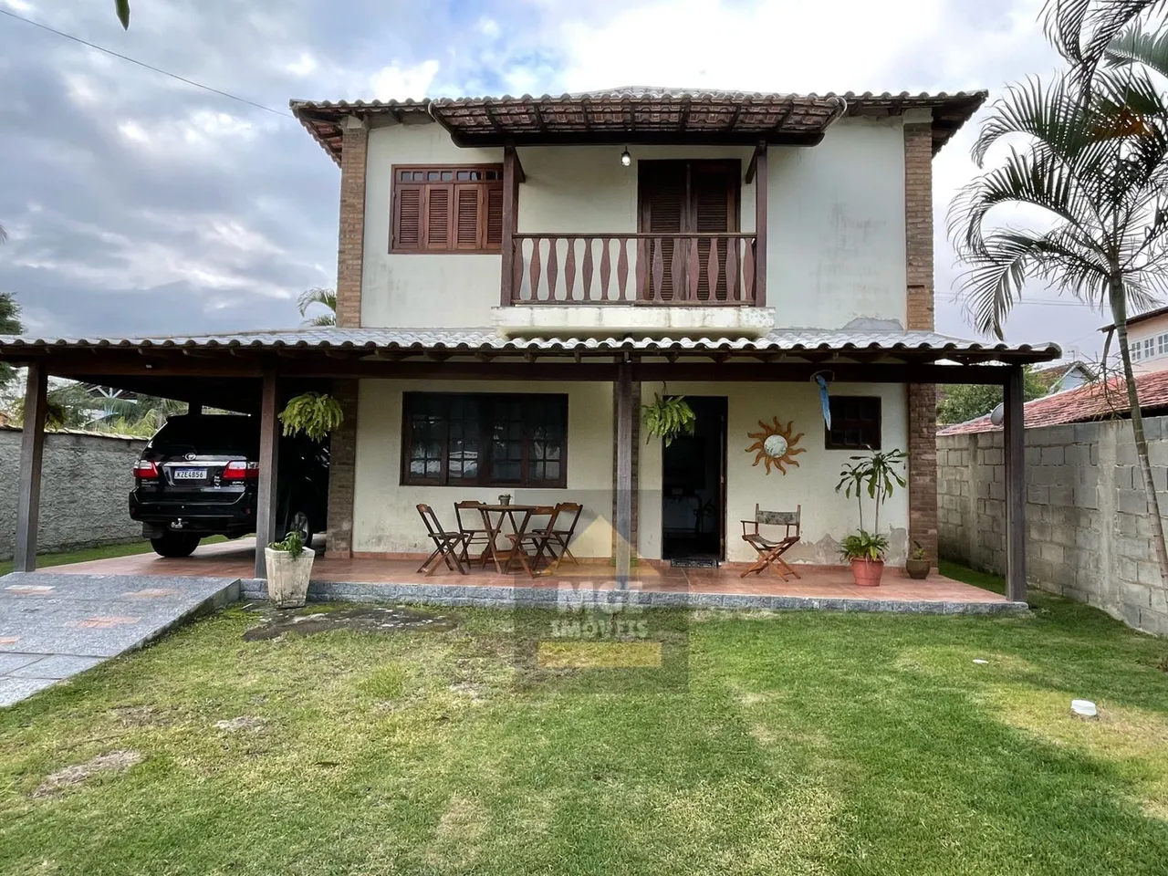 Casa linda em saquarema - aréa verde e piscina - privacidada bem localizada
