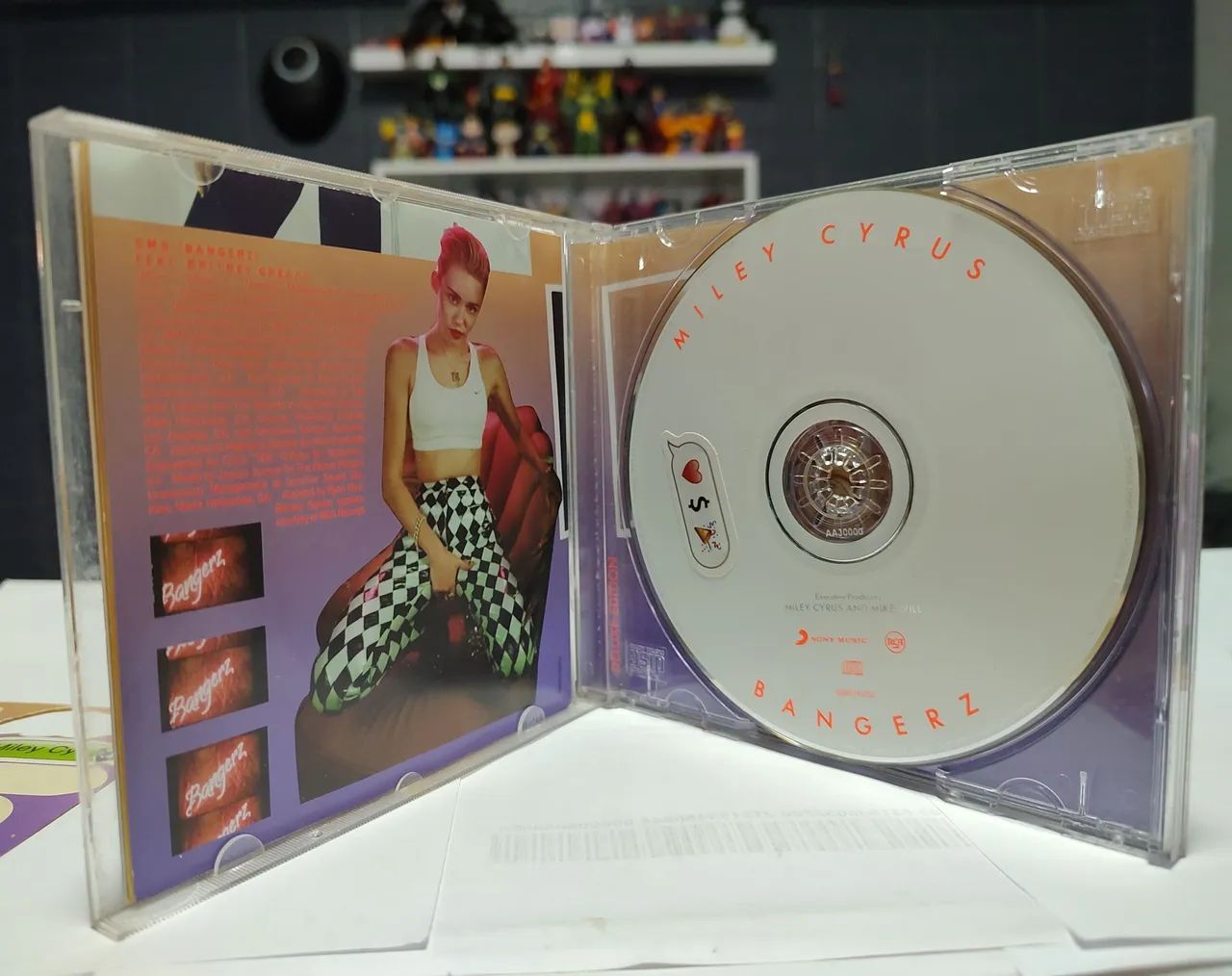 Cd - Miley Cyrus - Bangerz  - Foto 4