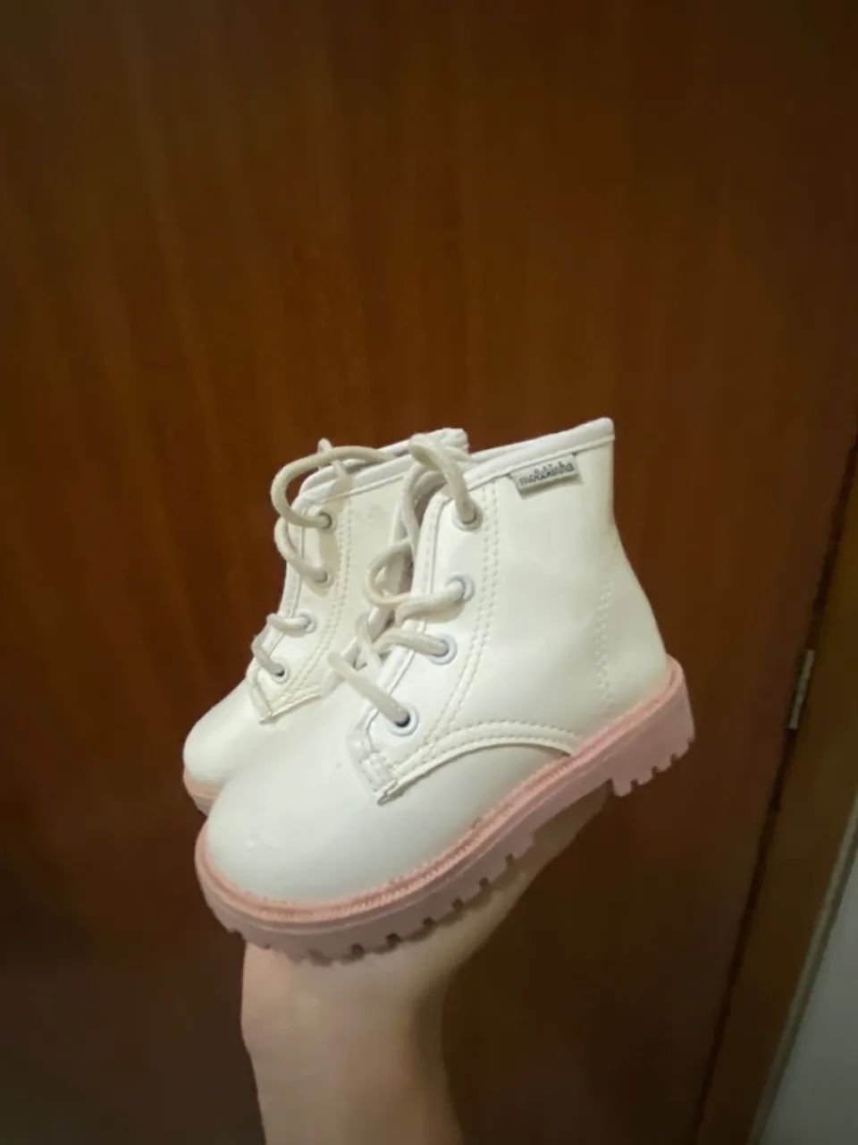 Botas Brancas Bebê - Foto 3