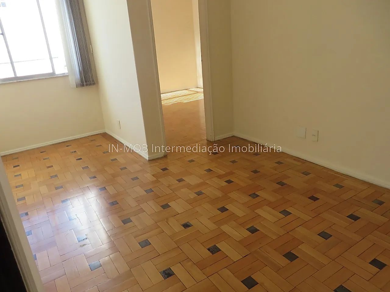 Apartamento amplo com 02 quartos, no Centro próximo a Catedral - Foto 5
