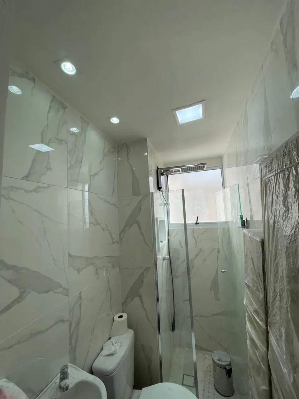 Alugo apartamento 