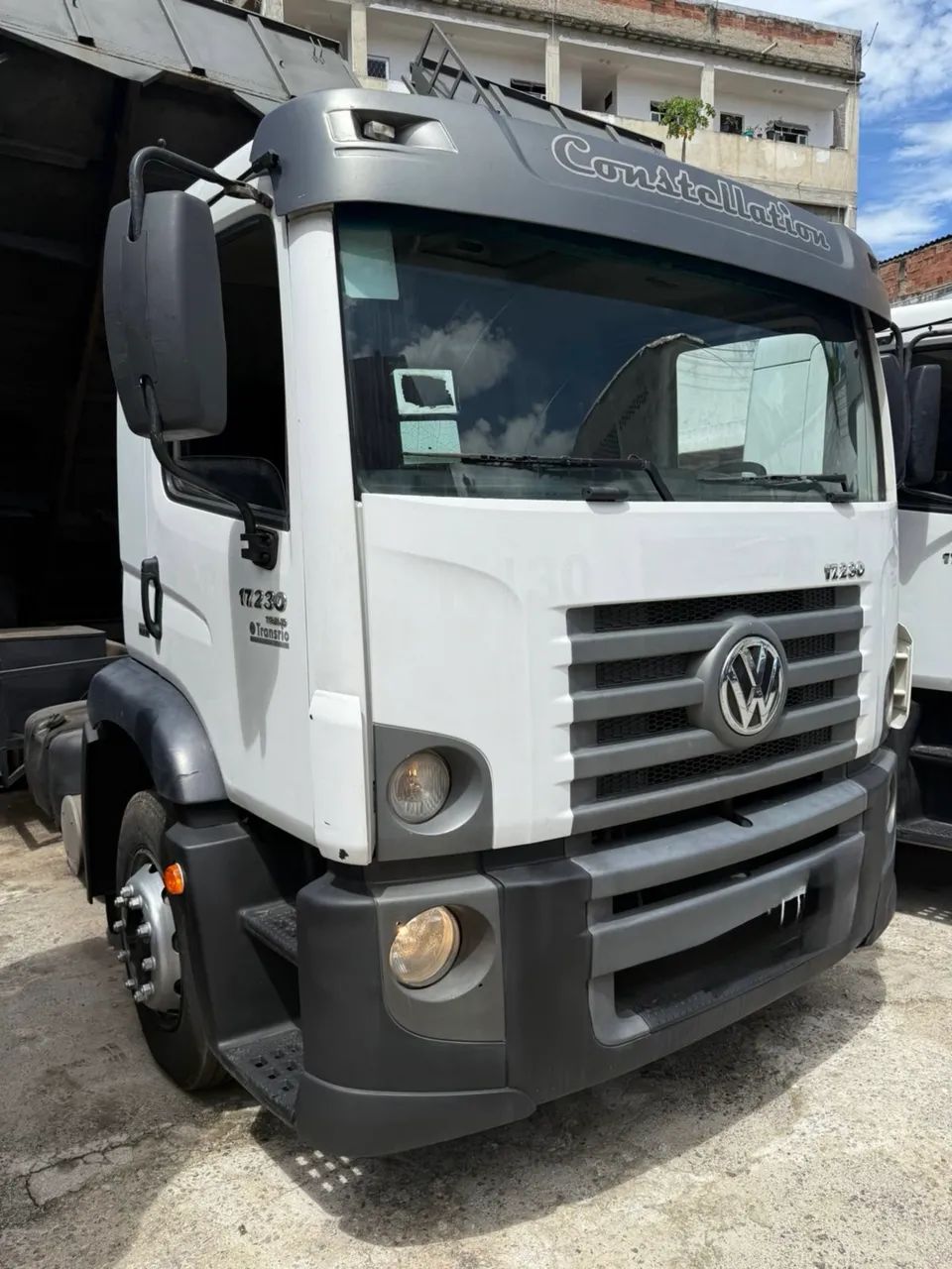 VW 17.230 Caçamba basculante  - Foto 4