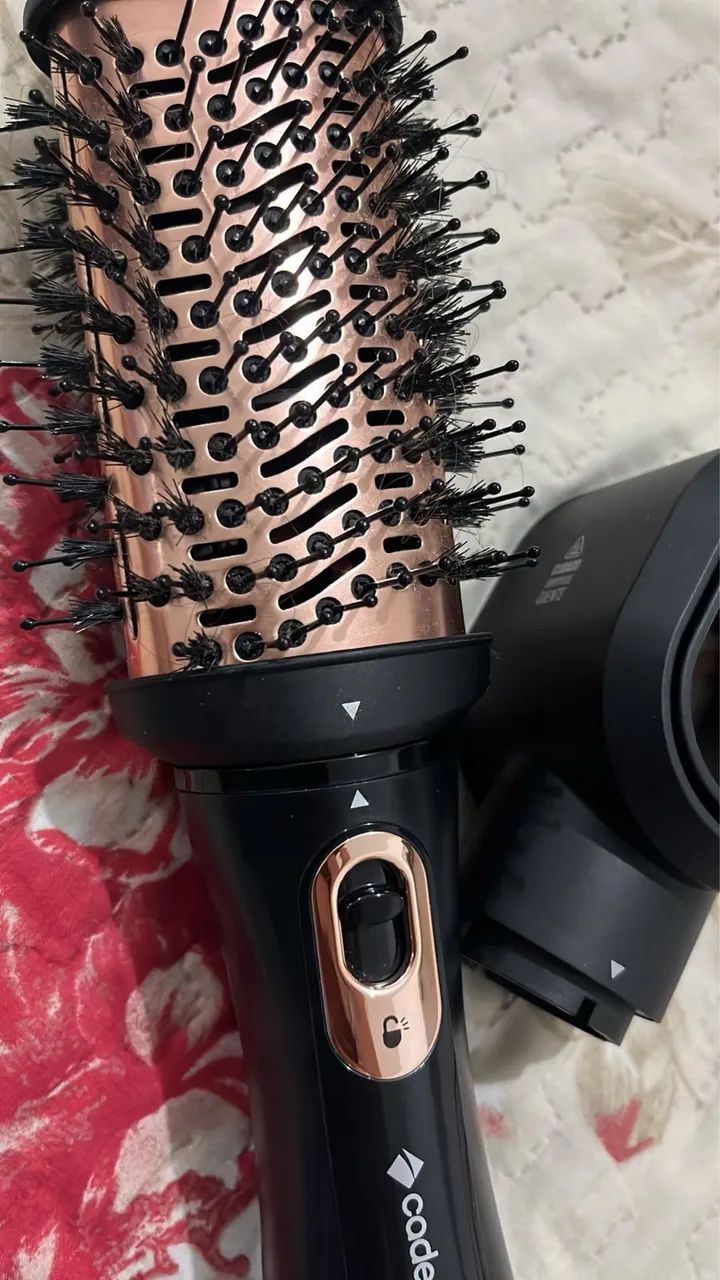 Escova Secadora Cadence 4 em 1