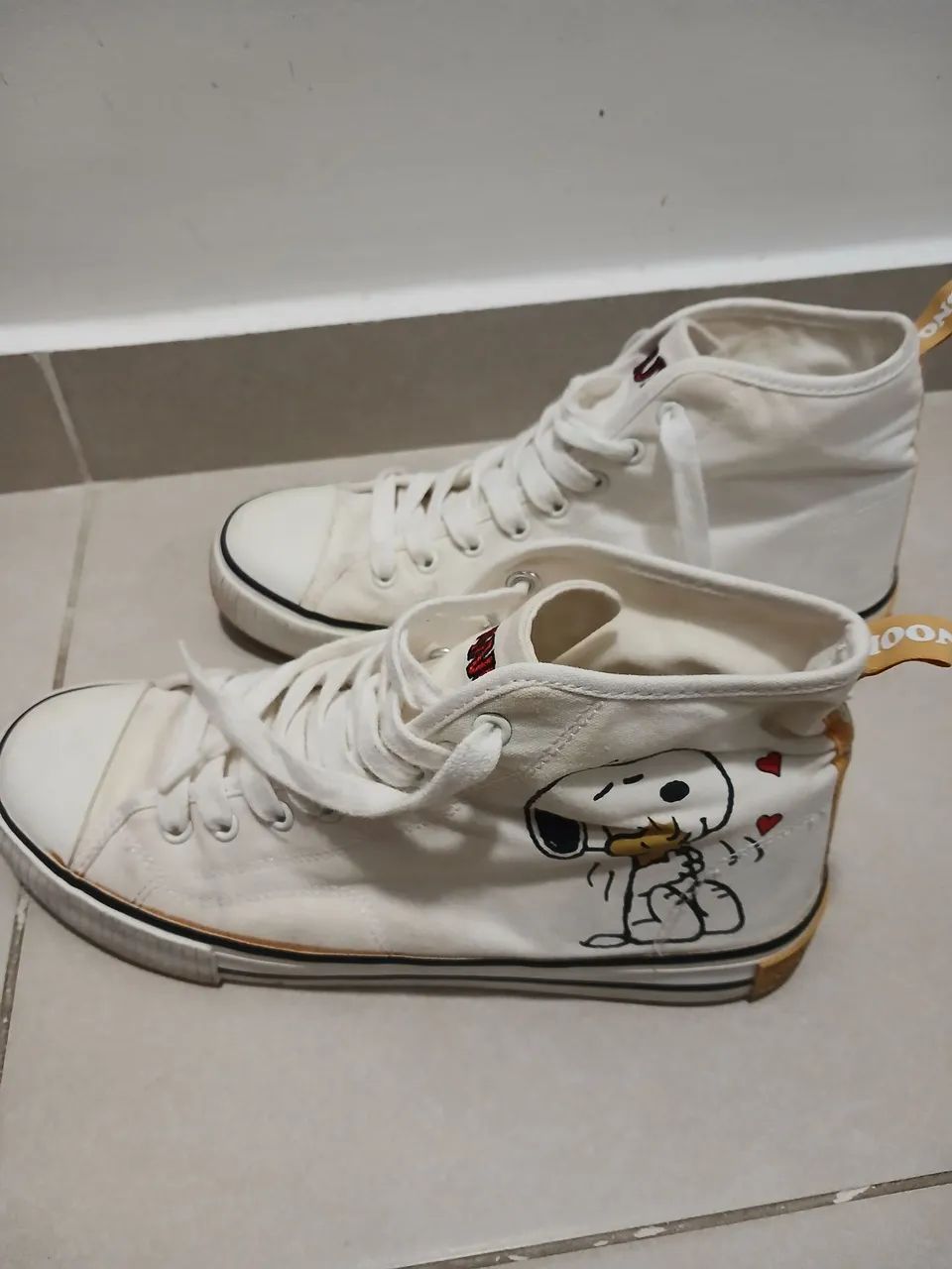 Tênis feminino cano alto Snoopy - Foto 4