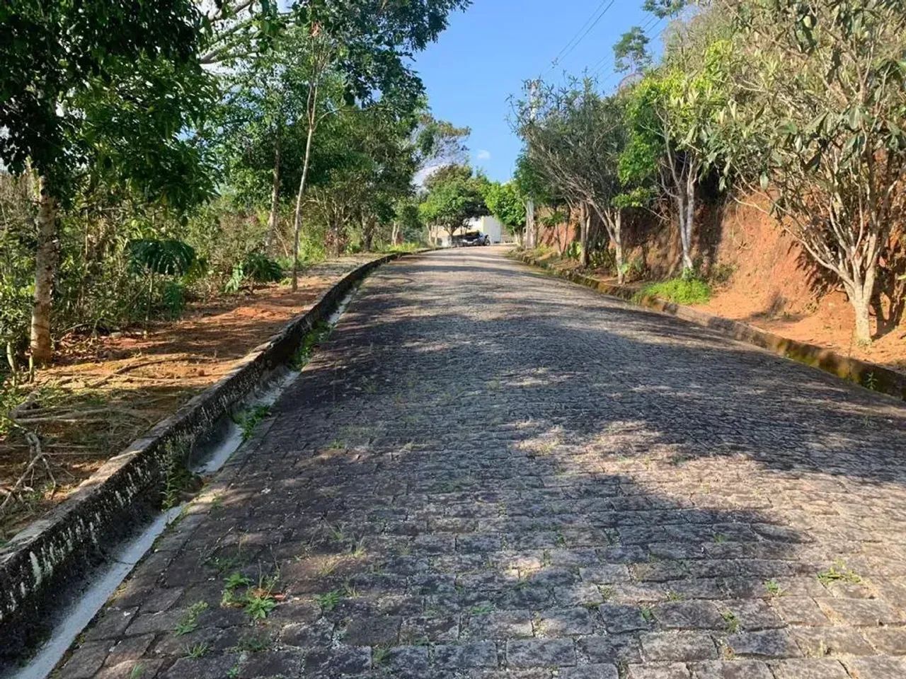 Teresópolis - Terreno com 2.378 m2 em Albuquerque - Teresópolis - RJ - Foto 2