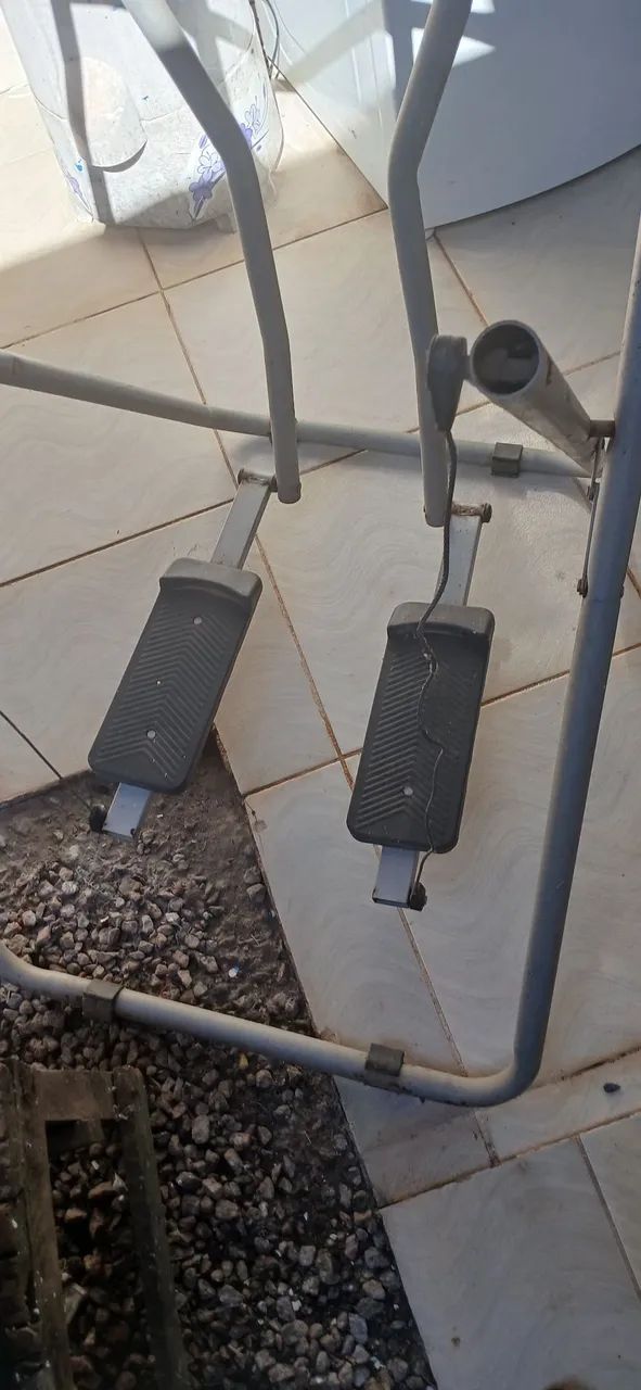 Vende-se simulador de caminhada  - Foto 5