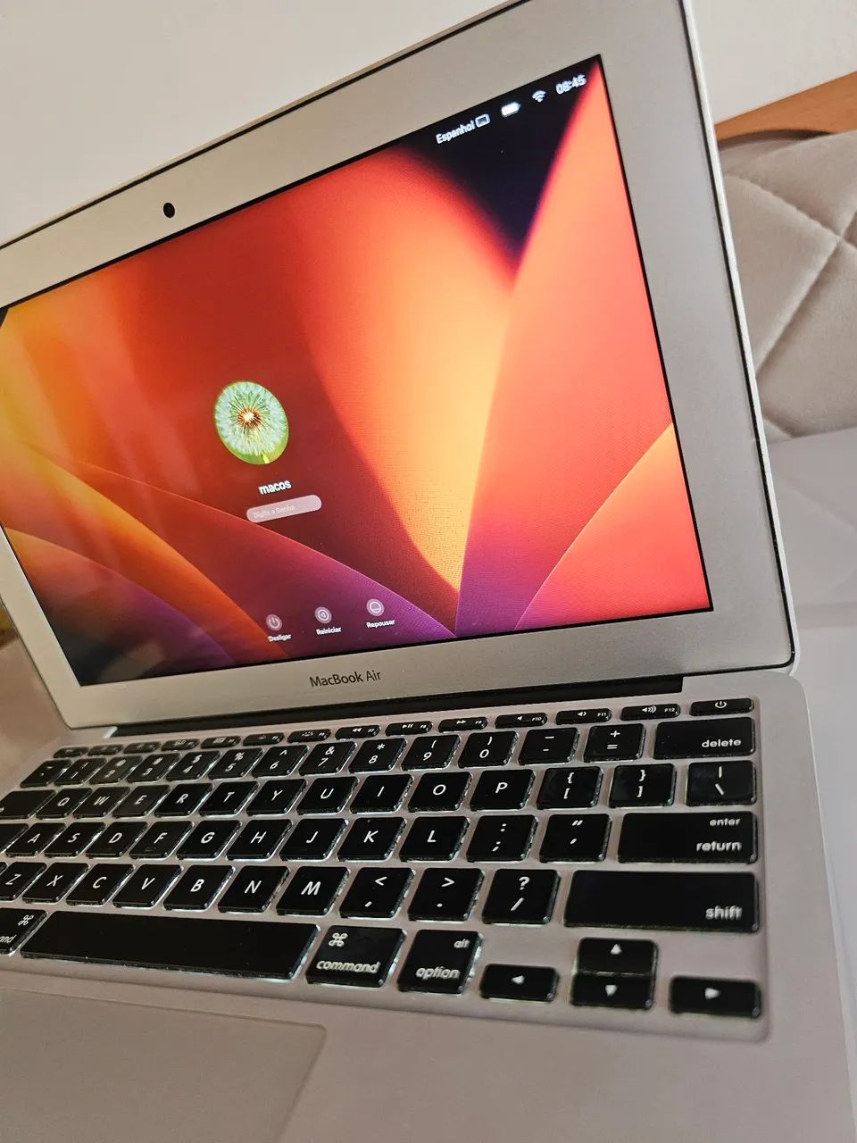 MacBook Air 11 i5 | macOS Ventura | Revisado e Funcionando