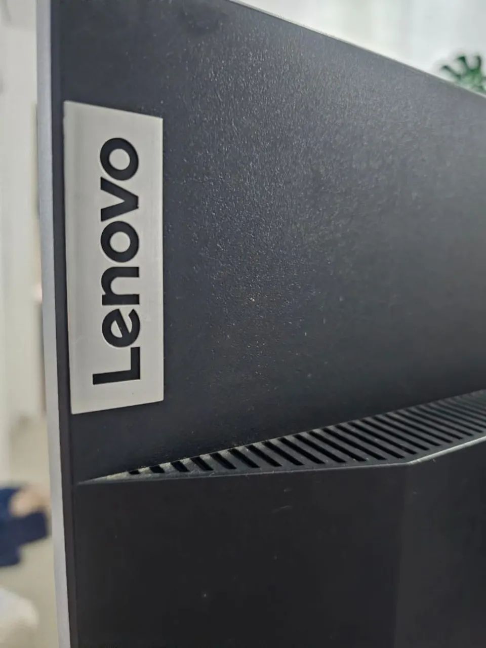Monitor Lenovo S22e-18  - Foto 4