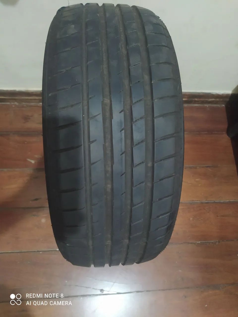 Pneu zero rodou 500 km..