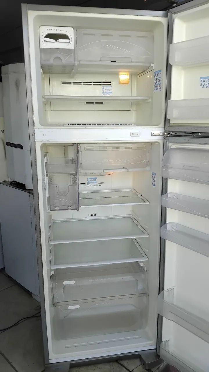 Geladeira Electrolux inox - Foto 4