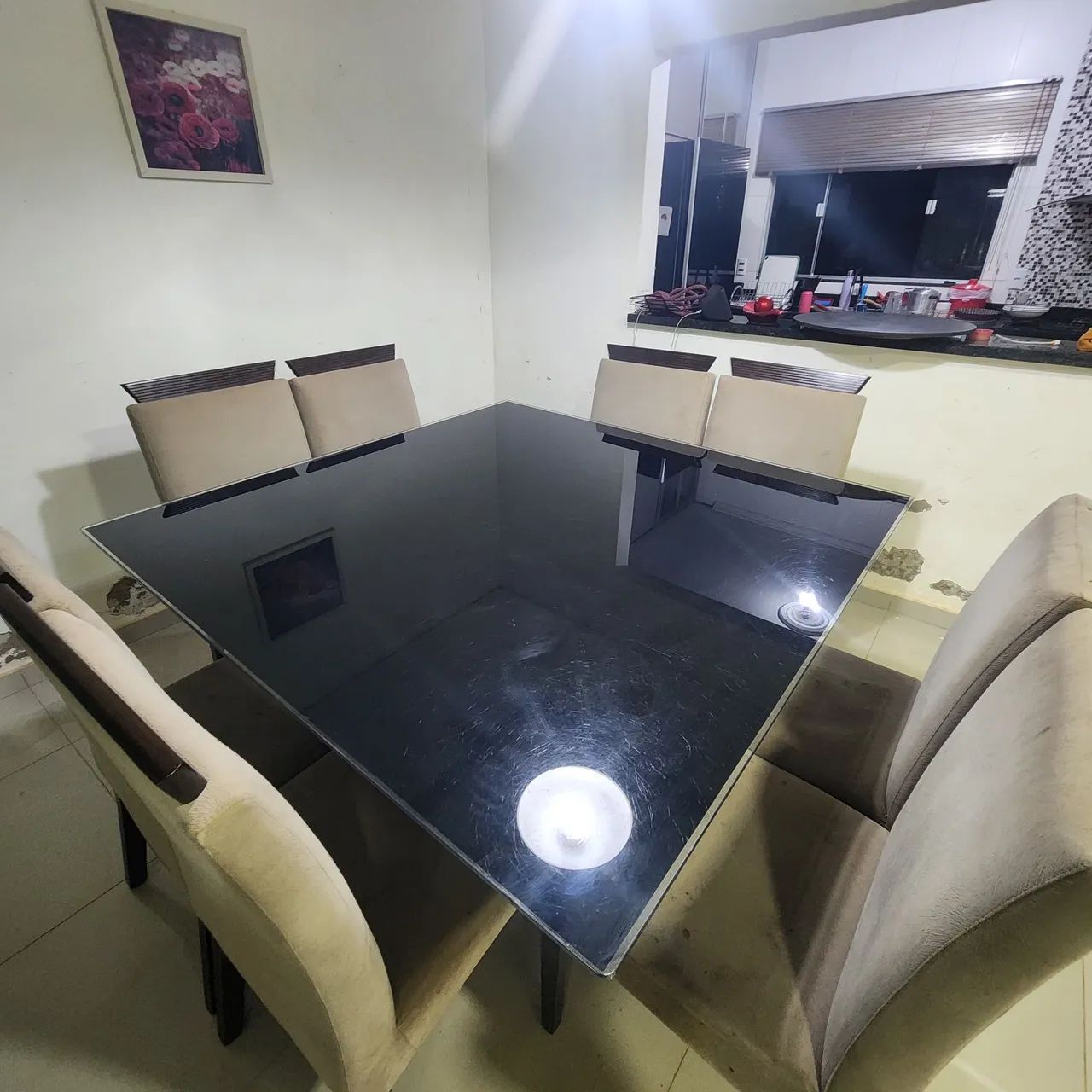 Mesa quadrada de vidro com 8 cadeiras - Foto 2