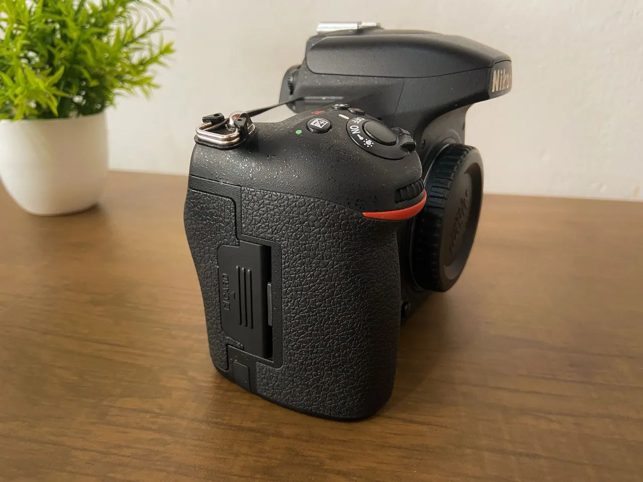 Câmera Nikon D750 full frame - 95k cliques  - Foto 2