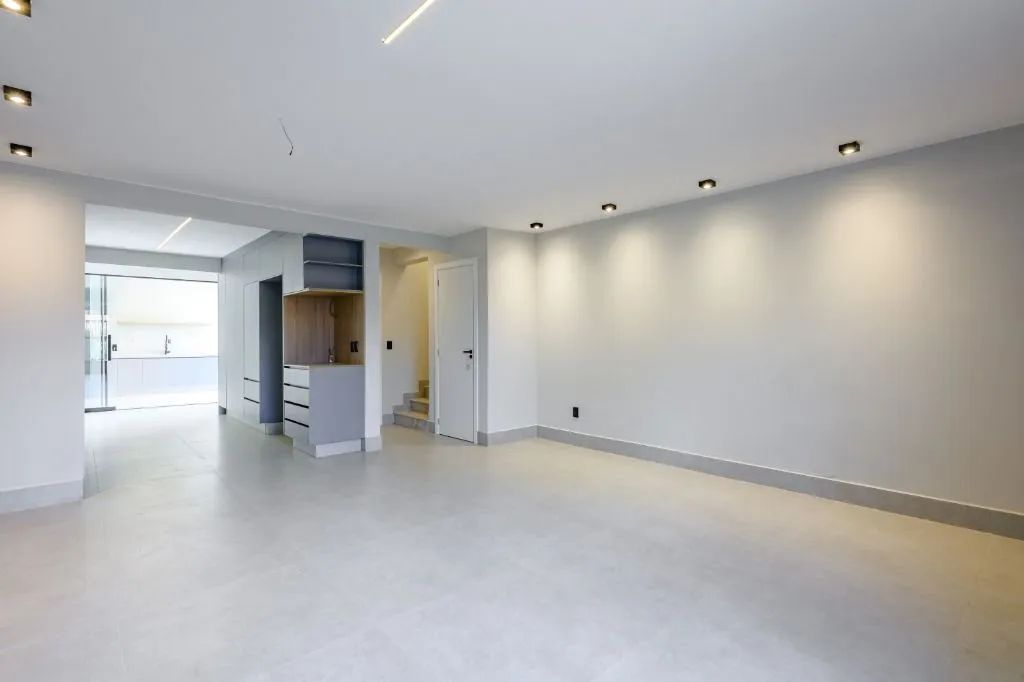 QE 30  Guará II | Casa nova com área gourmet e ofurô - Foto 4