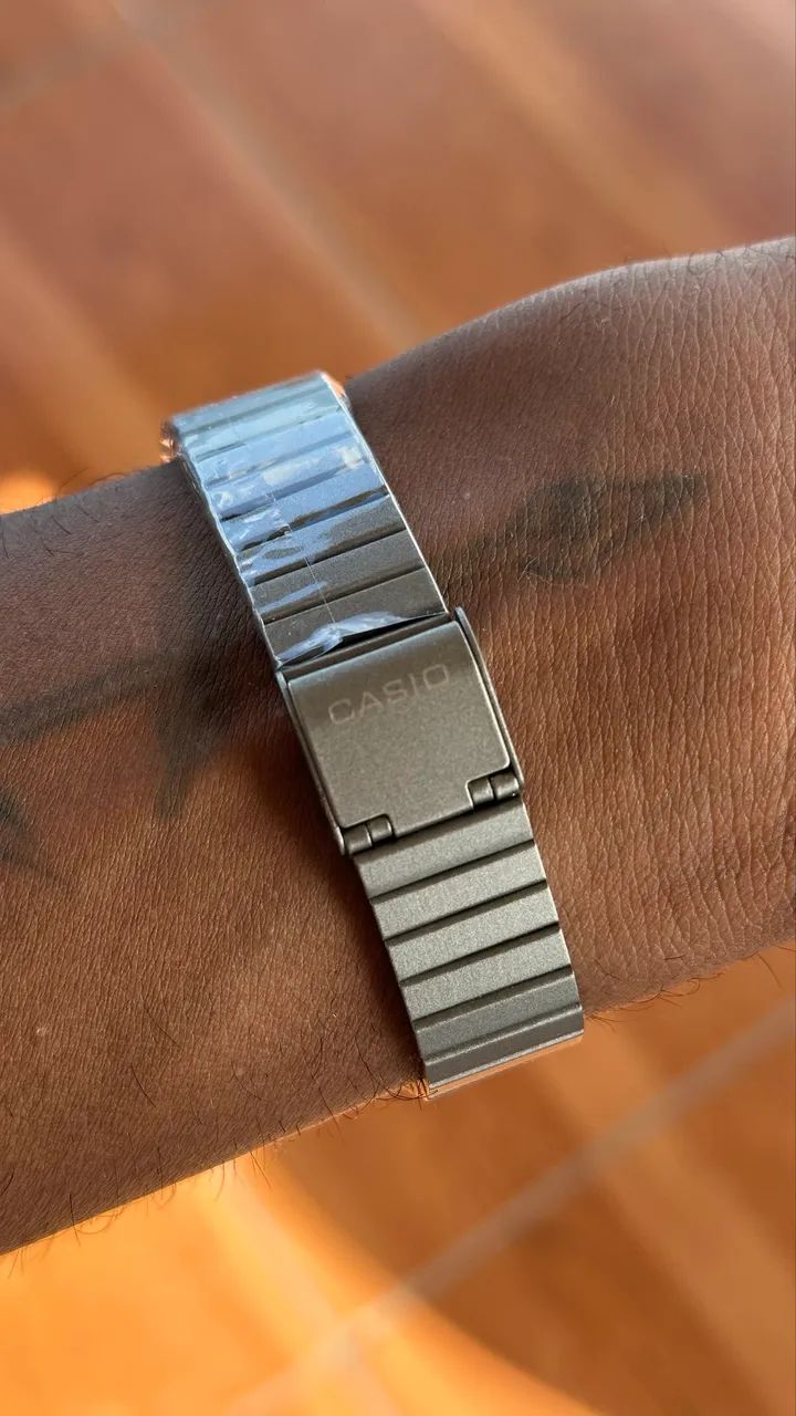 Relógio Casio Quartz Prata - Mostrador Claro - Foto 3