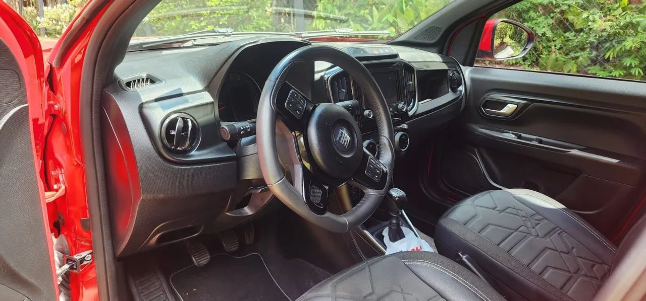 Fiat Strada Volcano 1.3 Flex 8V CD 2023 - Foto 4