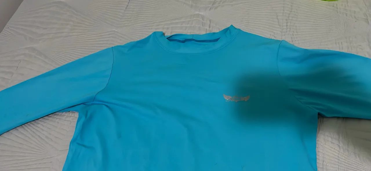 Camisa Esportiva Manga Longa Proteção UV Azul Celeste