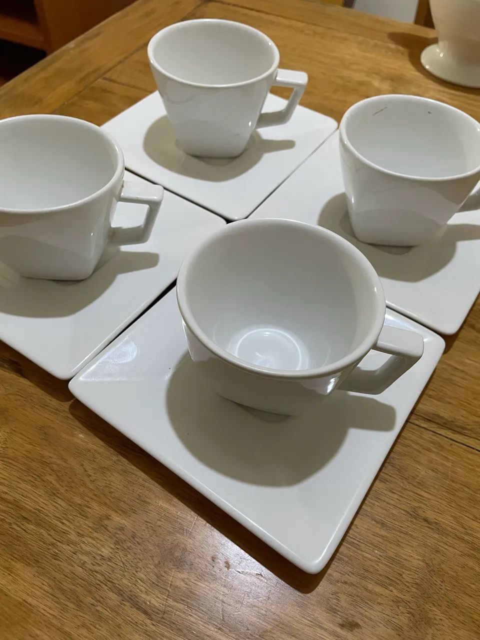Conjunto de 4 Xícaras de Porcelana Schmidt Branca (Clássicas e Funcionais) - Foto 2