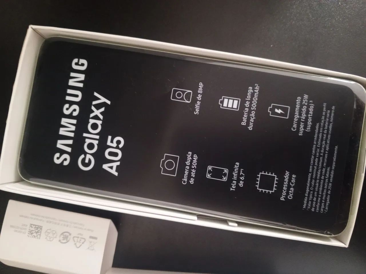 Celular Samsung Galaxy A05 usado em perfeito estado, sem carregador original. 