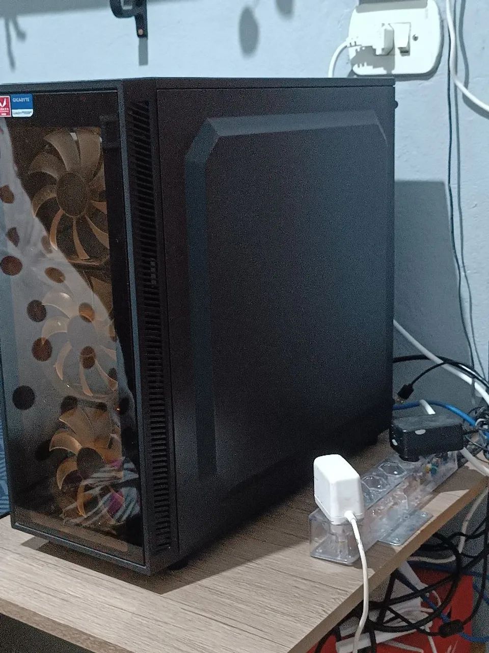 Gabinete, placa mãe e processador  - Foto 3