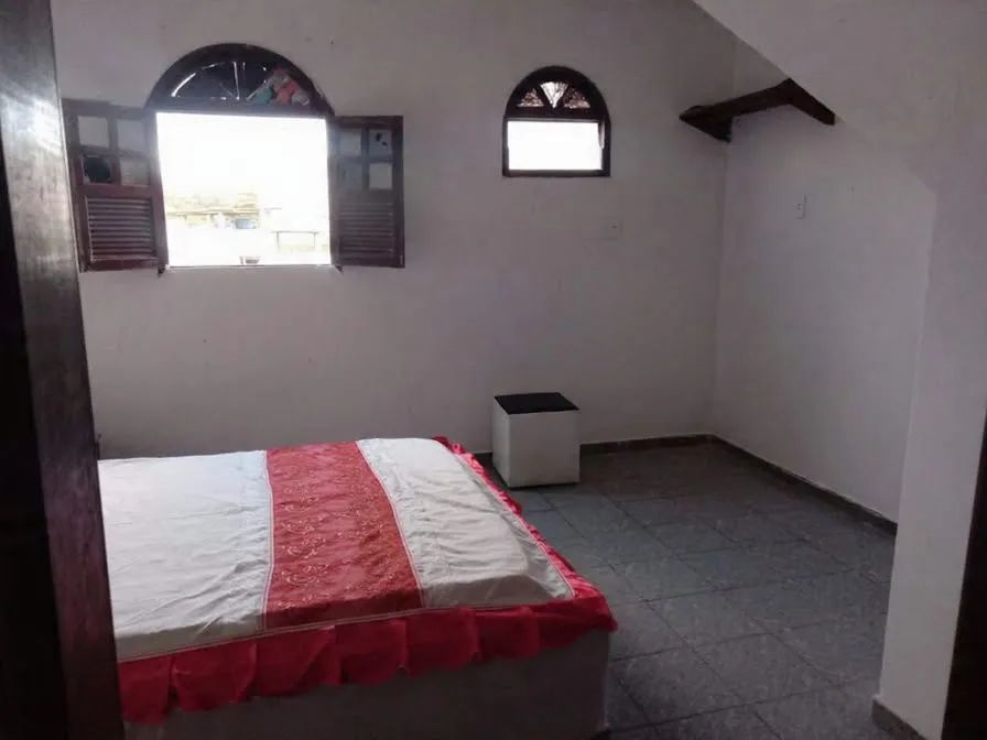 Quarto com banheiro 
