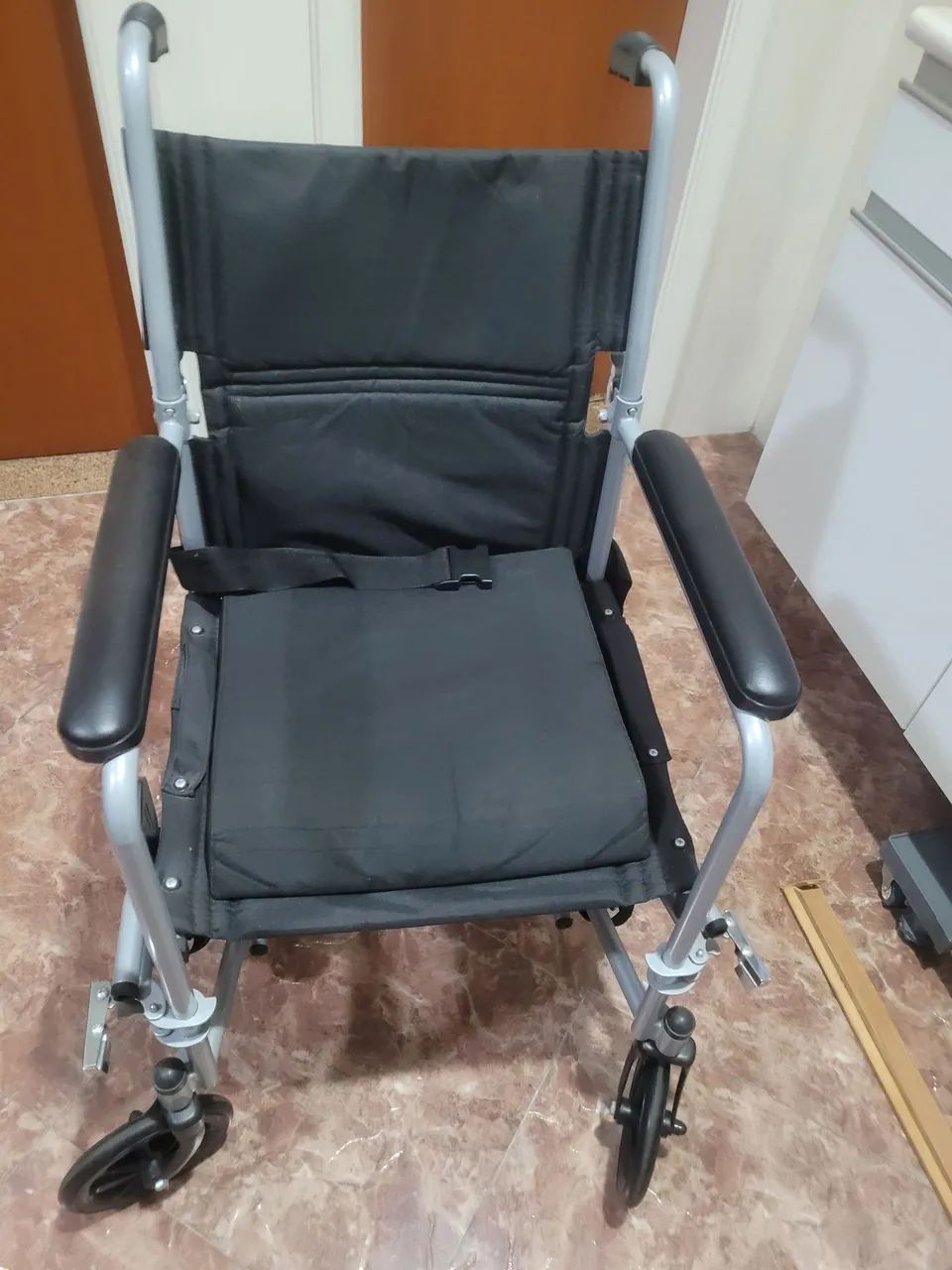 Cadeira de rodas aluminio