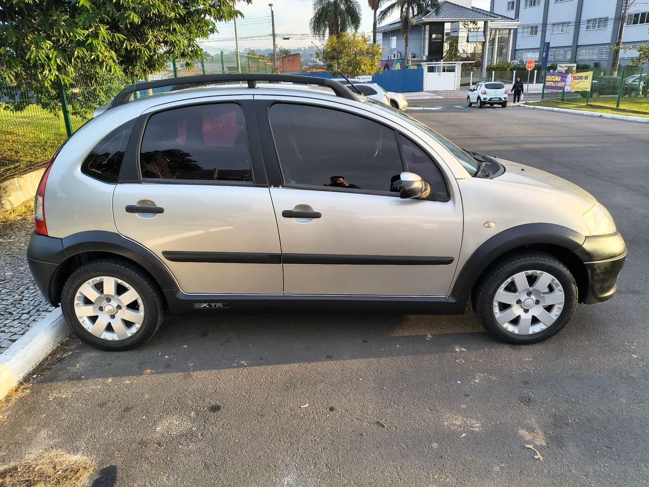 Citroen C3 XTR 1.4 Flex 8V 5P 2008 - Foto 5