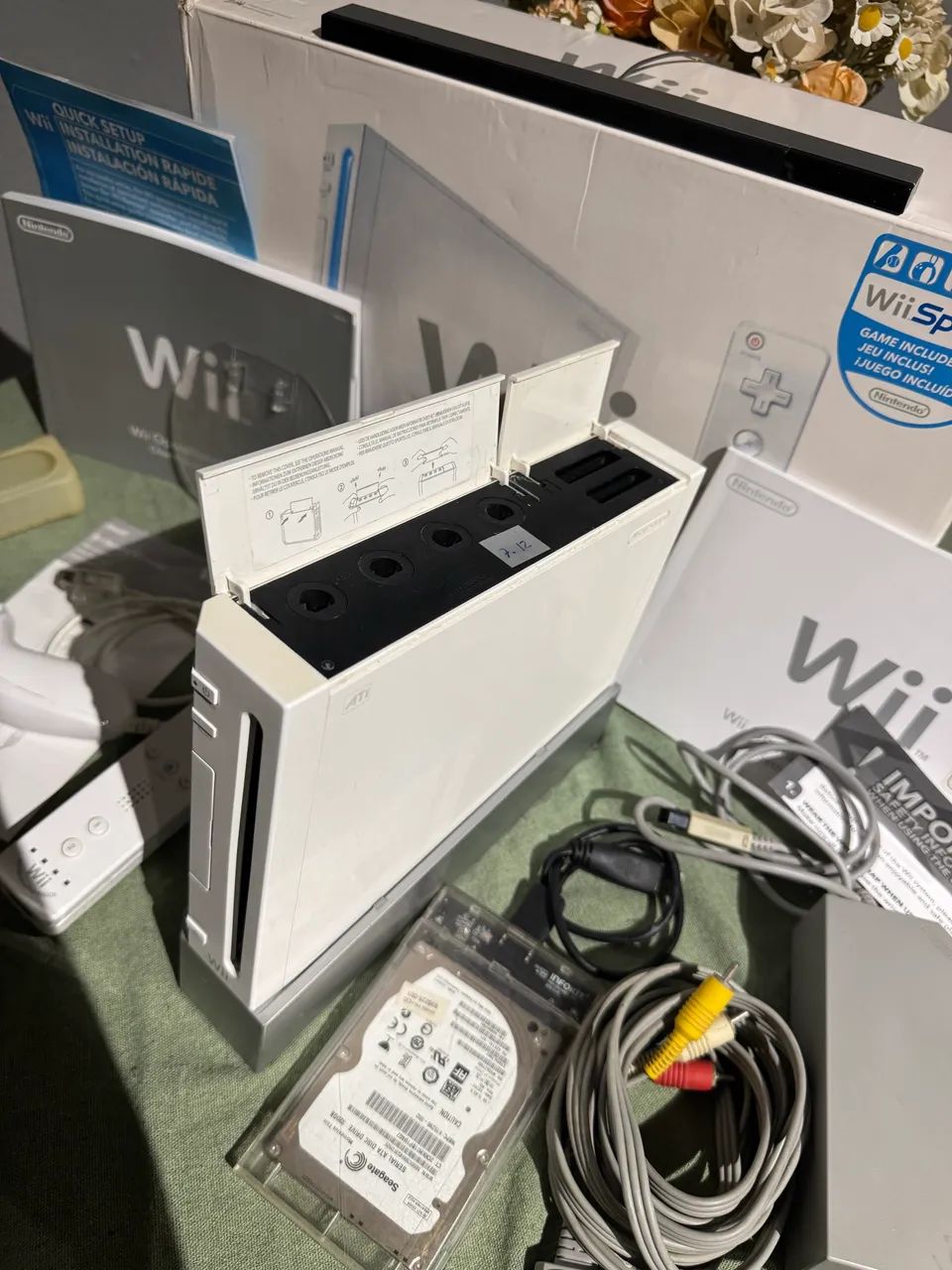 Nintendo Wii Desbloqueado Seminovo na Caixa - Foto 4