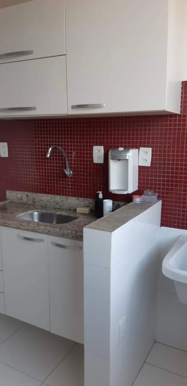 VENDO no Cabula Vi - Casa com 2/4 e varanda - Nascente - 1º andar - Foto 2