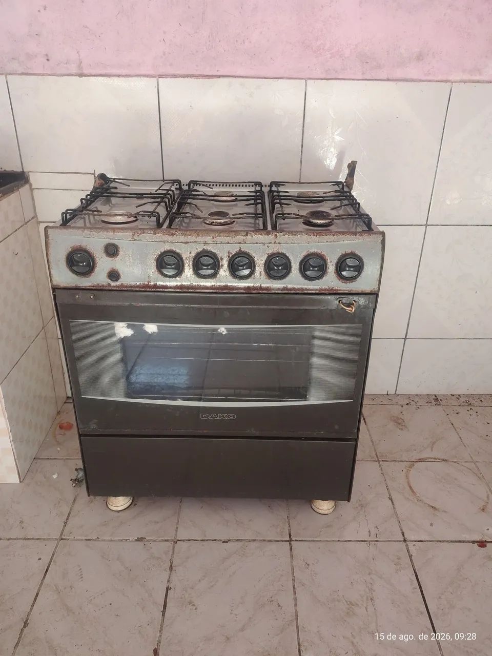 Fogão de 6 bocas