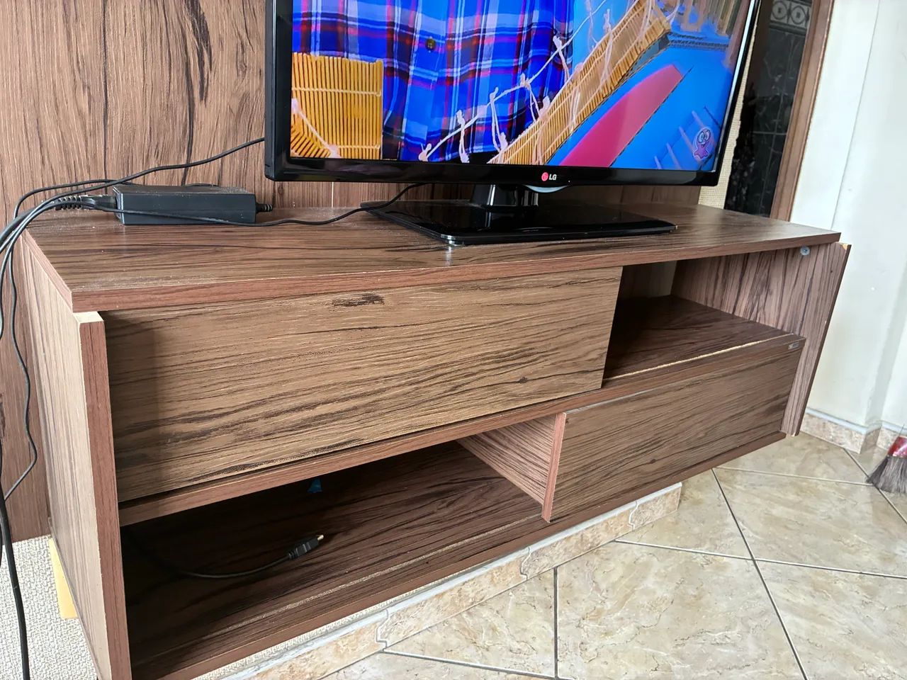 Painel Rack Moderno e Funcional - Foto 2