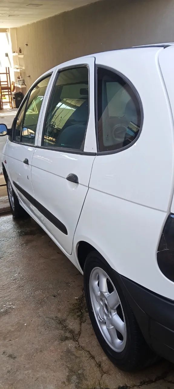 Renault Scenic RXE 2.0 8V 2000