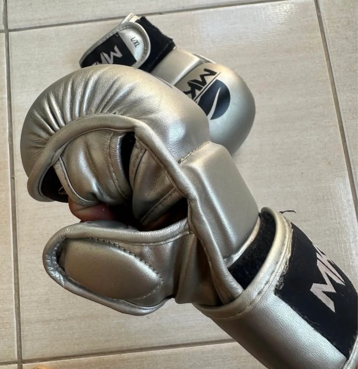 Luva de treino MMA