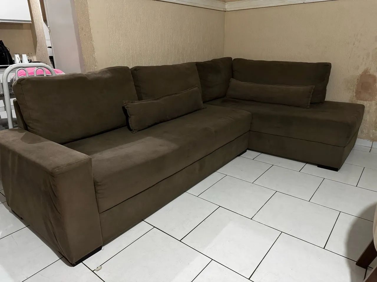 Sofá grande 2.80cm dois módulos tecido suede