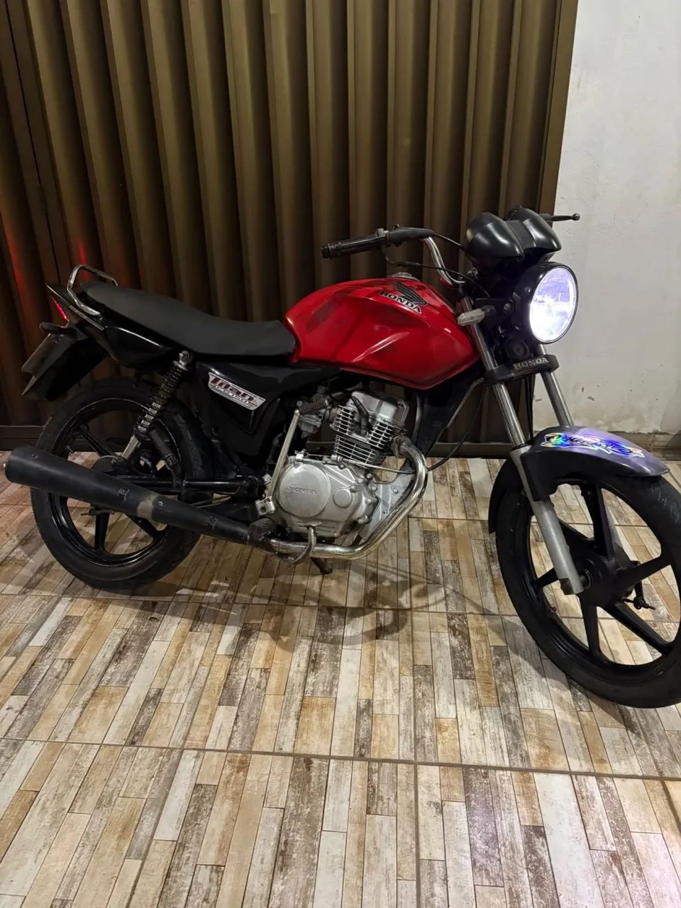 Titan 150 - Foto 2