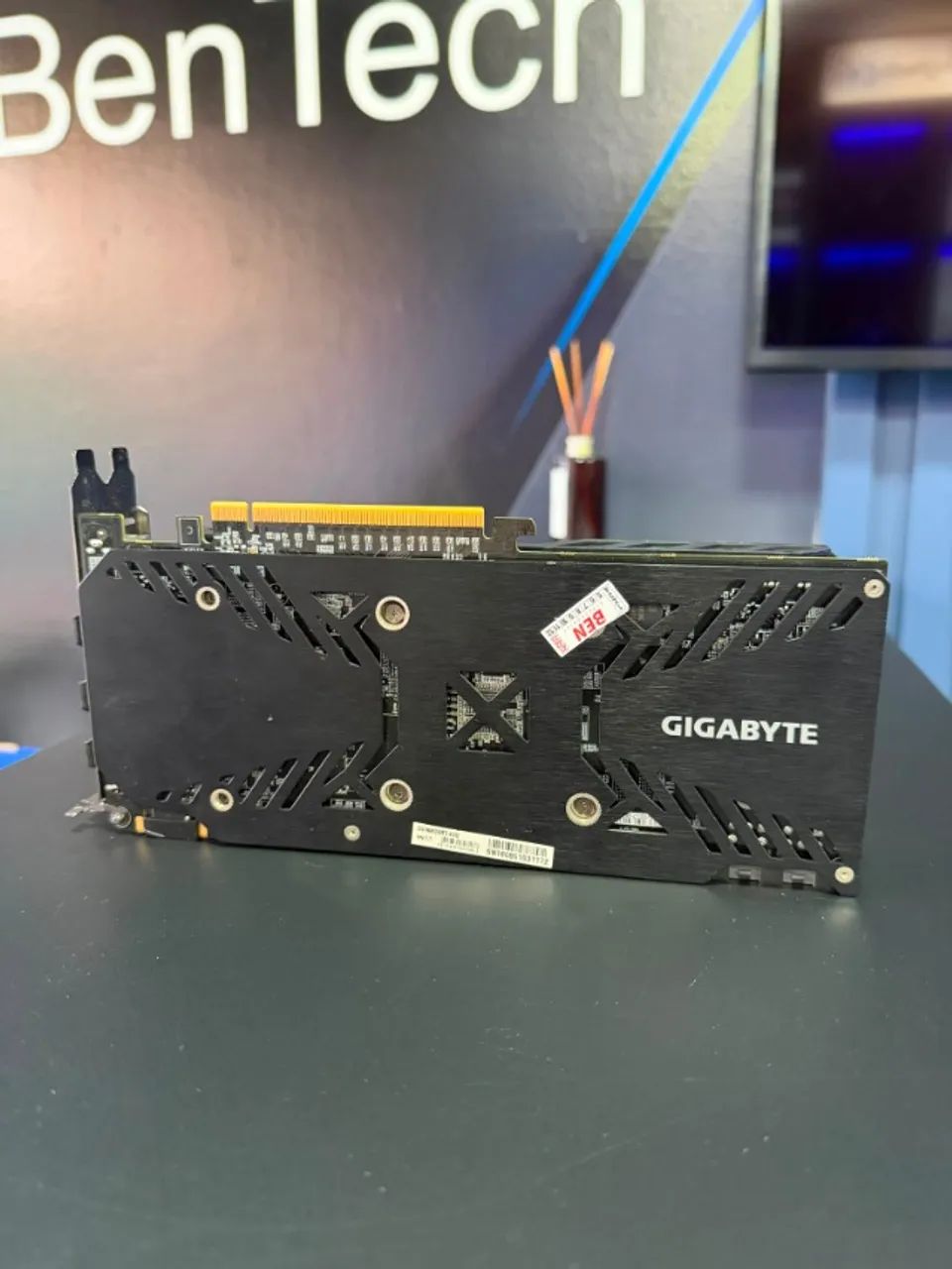 Placa de Vídeo Gigabyte GTX 960 Dual Fan - Foto 3