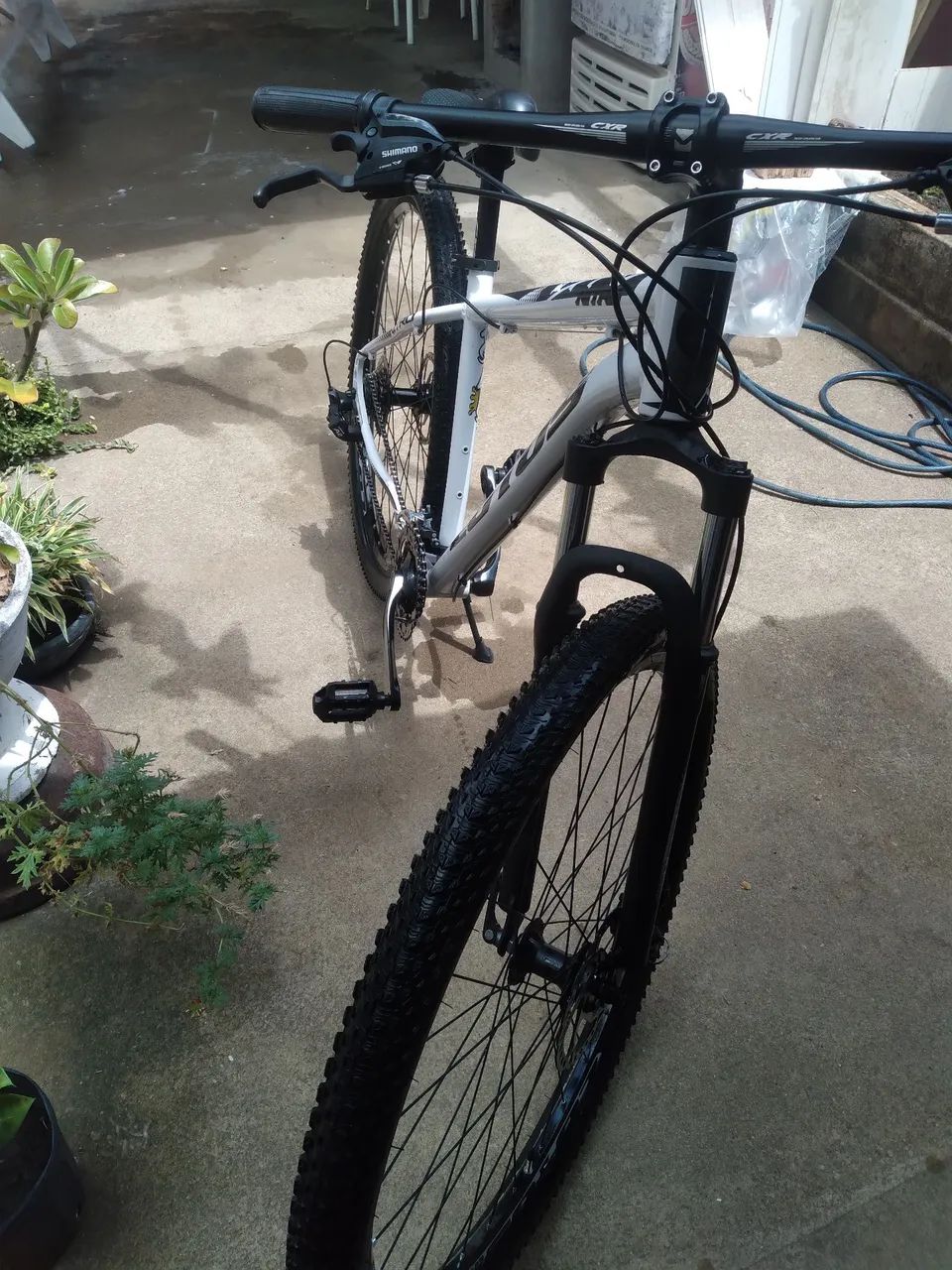 Vende uma bicicleta semi nova com 2 meses de uso - Foto 4