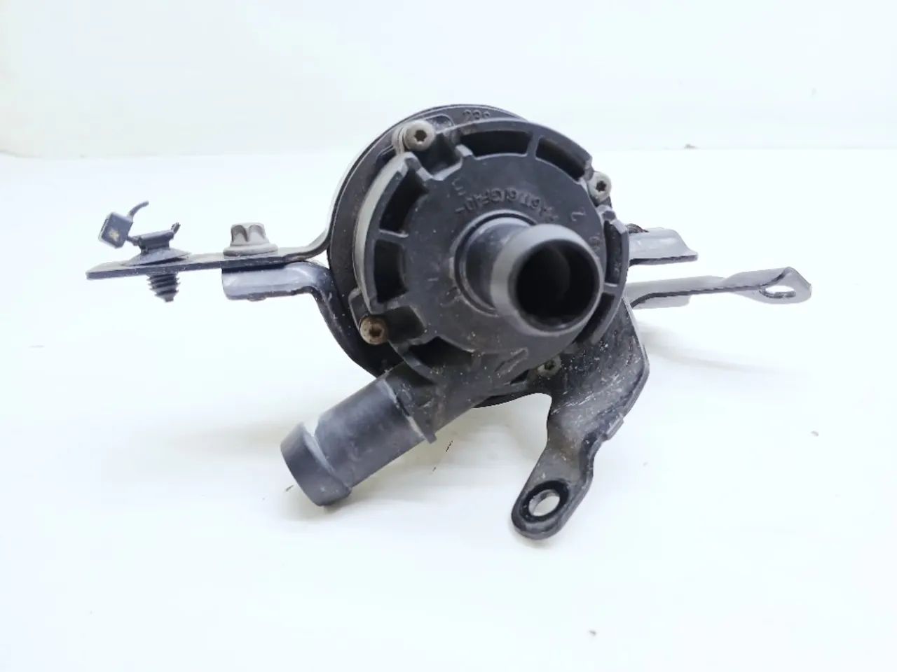 Bomba Dágua Auxiliar Mercedes B200 1.6 2013 2014 - Foto 3