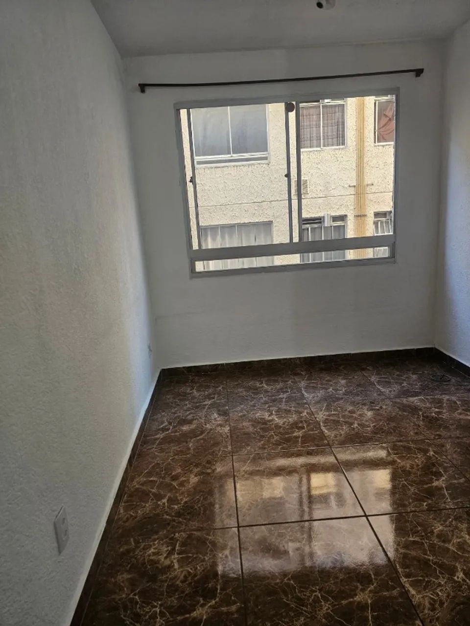 ALUGA-SE APARTAMENTO EM REALENGO - 2 QUARTOS - Foto 4