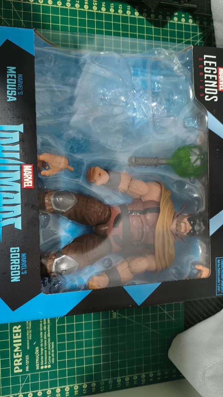 GORGON box INUMANOS Marvel Legends  - Foto 2