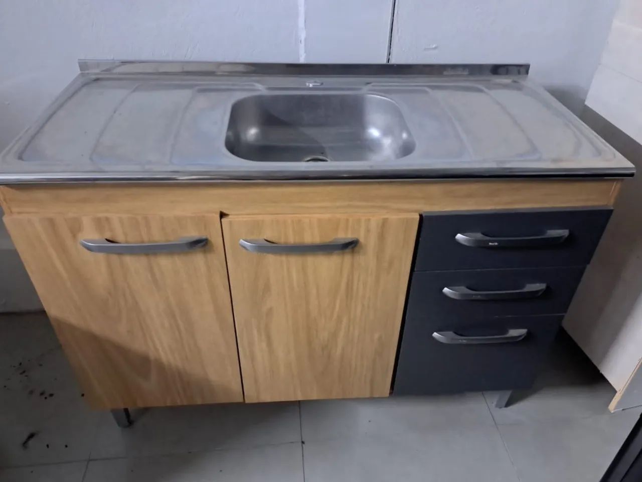 Conjunto de pia e balcão 