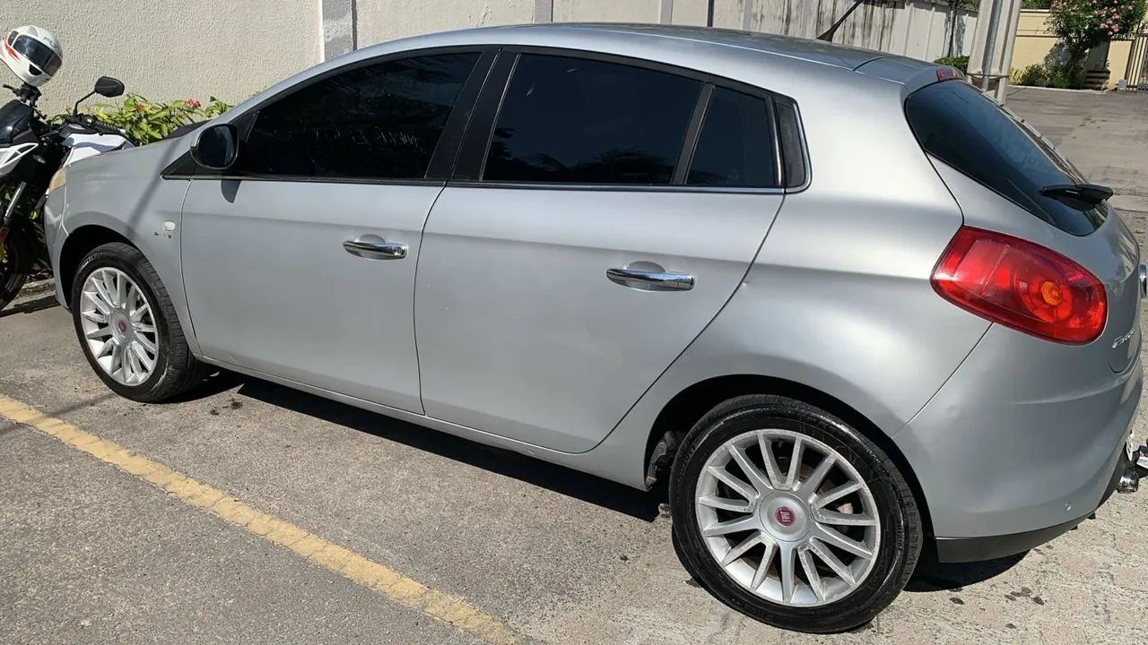 Fiat Bravo Absolute Dualogic 1.8 Flex 16V 5P 2011 - Foto 4