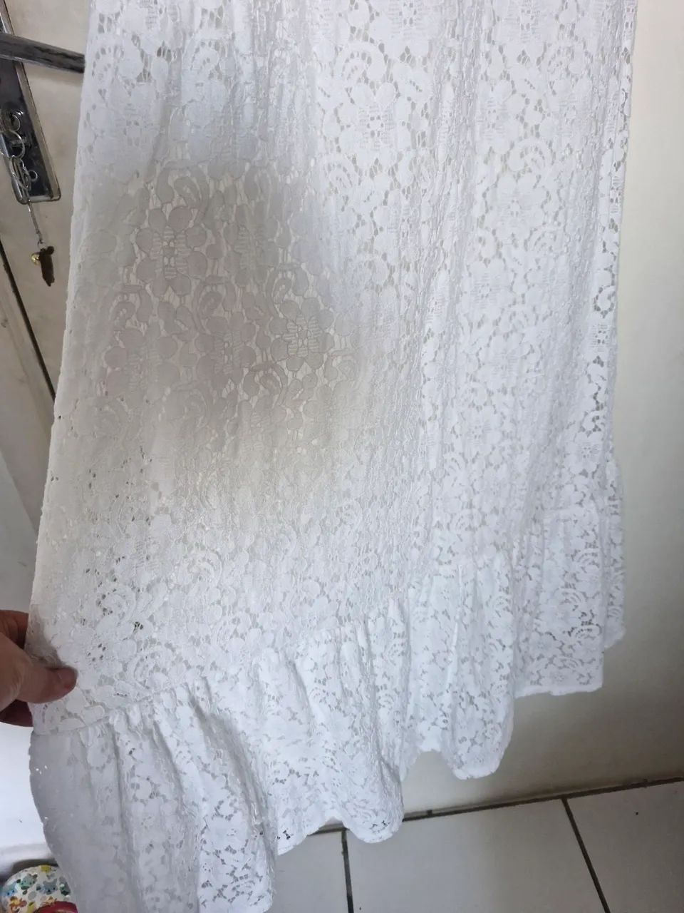 Vestido Longo em Renda Branca - Estilo Sereia & Boho Chic ? - Foto 4