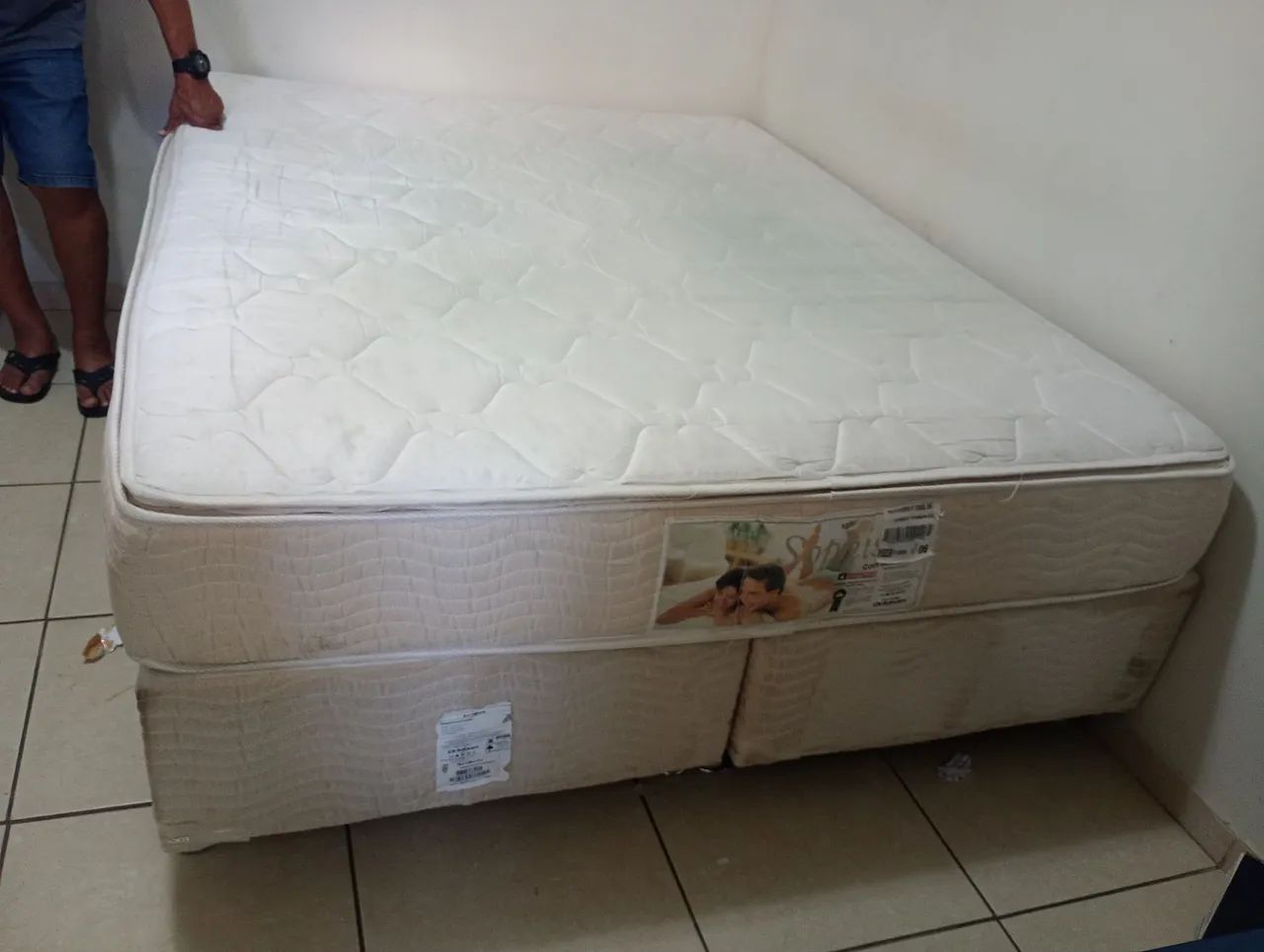 Colchão casal com 2 bases