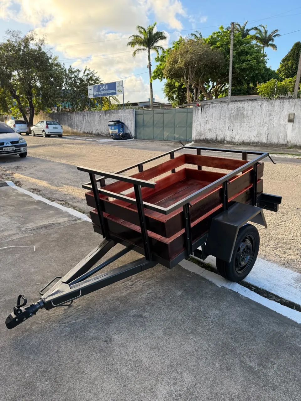 Reboque um eixo novo 