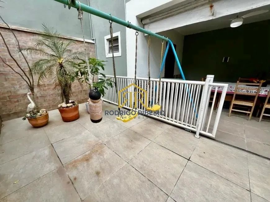 CASA COM 03 DORMITÓRIOS, SENDO 01 SUITE - Foto 2