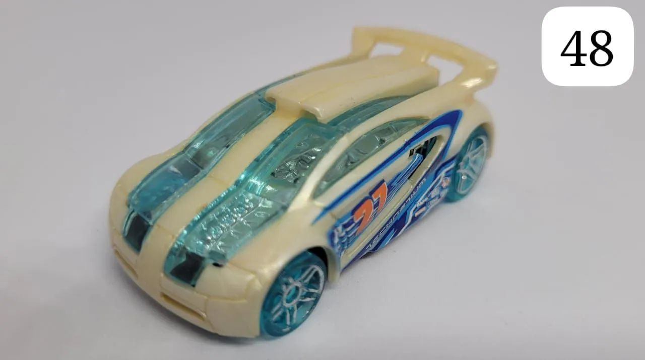 4 miniaturas Acceleracers  - Foto 4