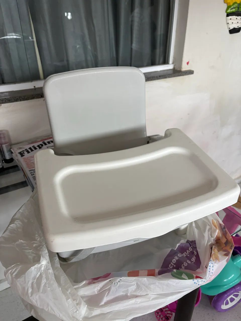 Cadeirinha de alimentação 