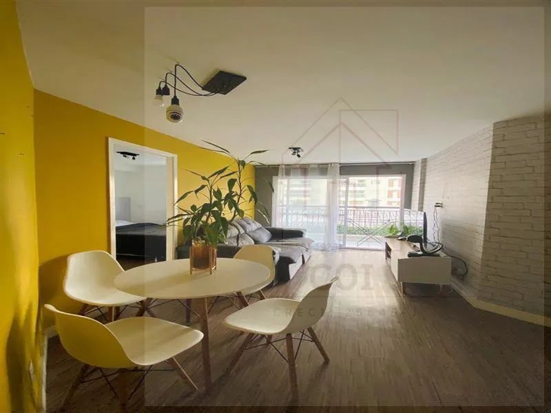 Apartamento com 40 m², 1 dormitório suíte e sacada