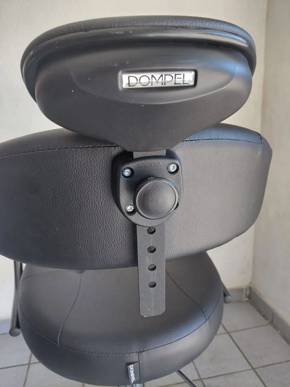 Cadeira de Salão Dompel  - Foto 2